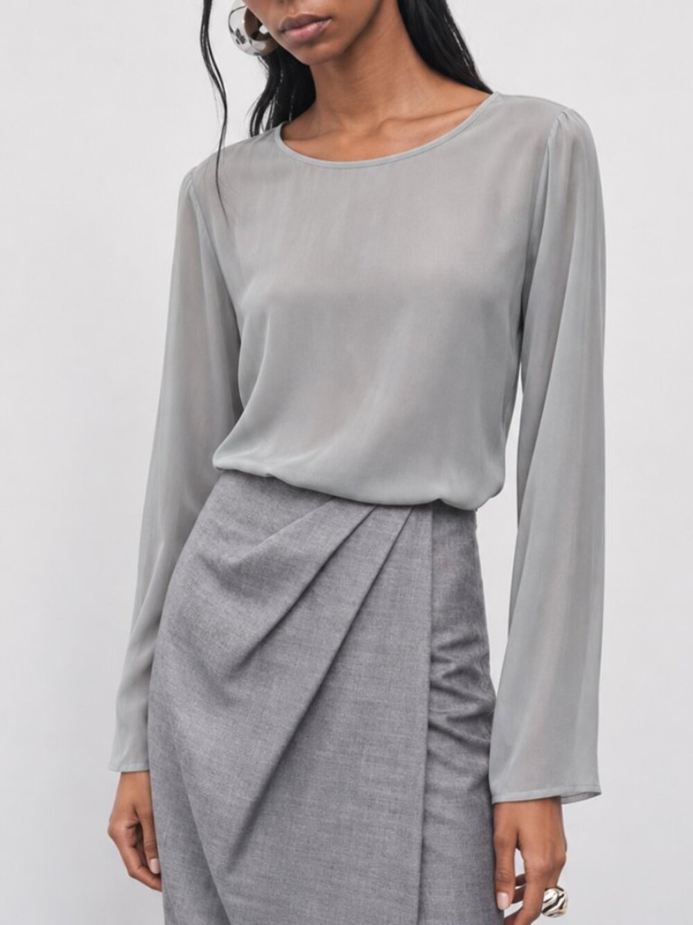 Patrizia Pepe Light Grey 100% Silk Long Sleeve Blouse Size 44